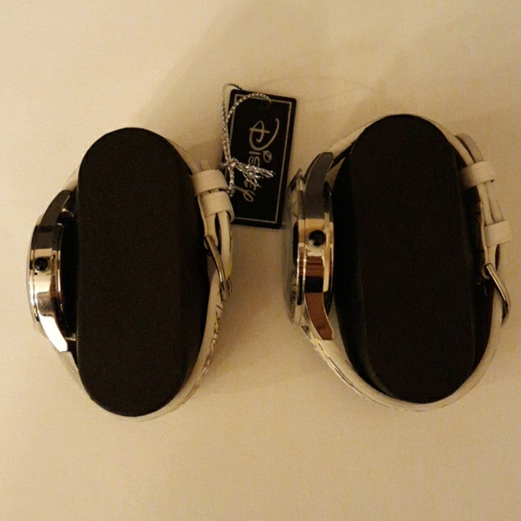 DISNEY His & Hers Mickey Leather Watch Box Set - Picture 3 of 8